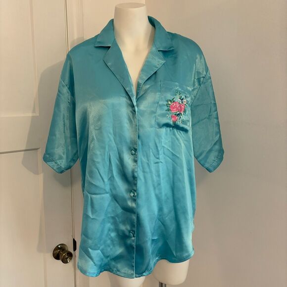 Sarah Spencer size Small Floral Embroidered Vintage Satin Pajama Button Up Top - Picture 1 of 9